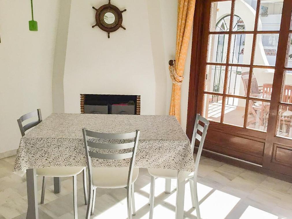 Costa Del Sol, Puerto De La Duquesa Apartment Castillo de Sabinillas Екстериор снимка
